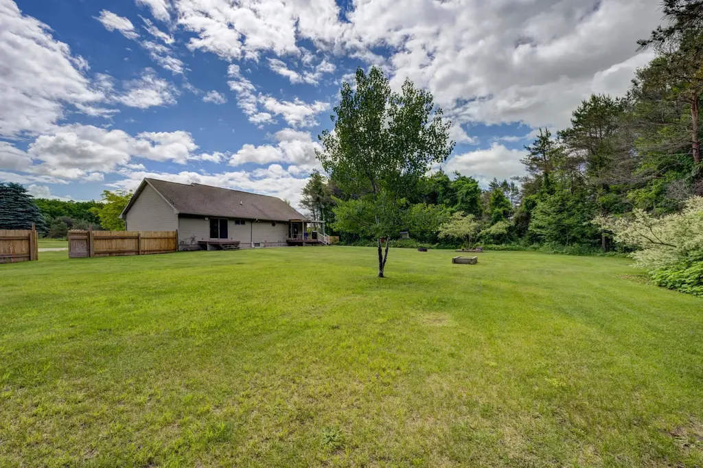 6151 Smith Road Rapid River Township MI 49676