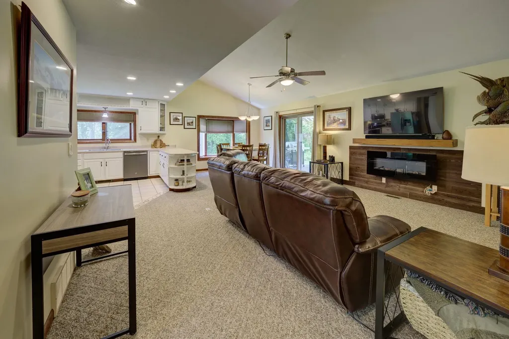 6151 Smith Road Rapid River Township MI 49676