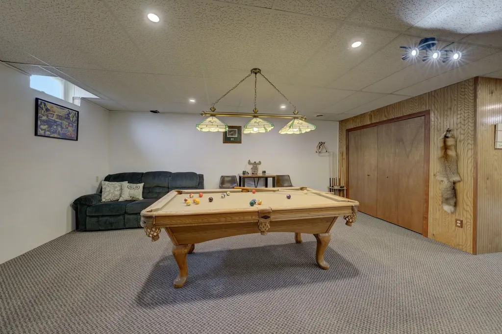 6151 Smith Road Rapid River Township MI 49676
