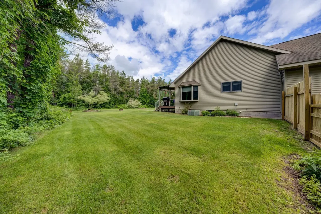 6151 Smith Road Rapid River Township MI 49676