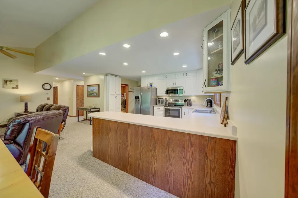 6151 Smith Road Rapid River Township MI 49676