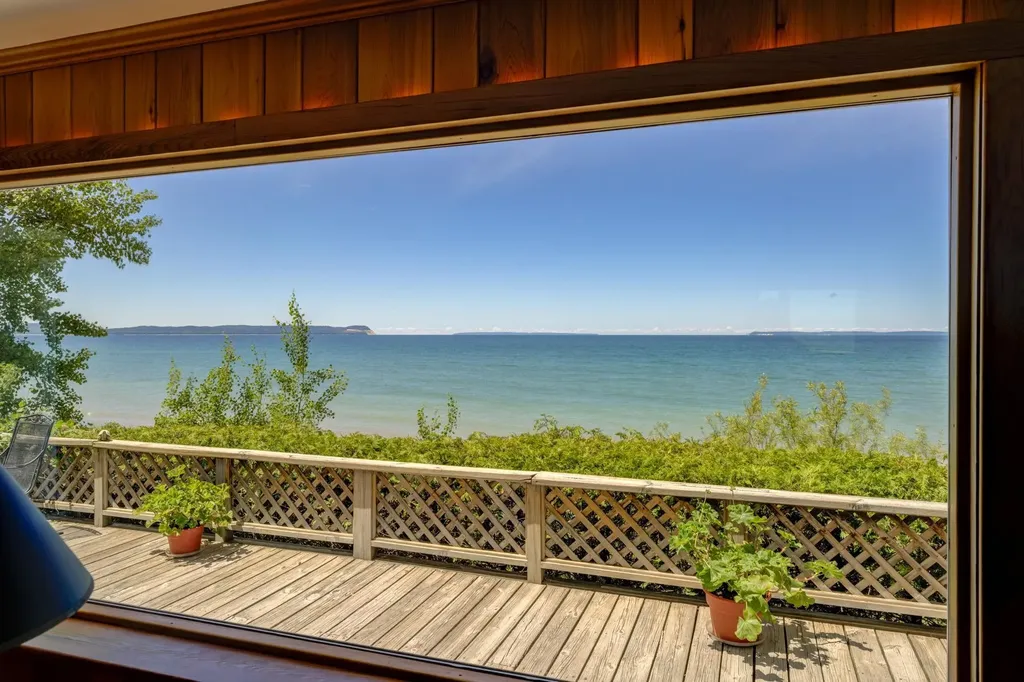 968 S Manitou Trail Leland Township MI 49653