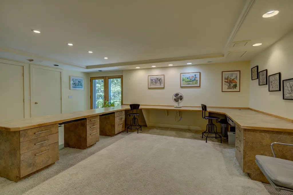 968 S Manitou Trail Leland Township MI 49653