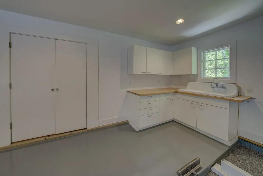 968 S Manitou Trail Leland Township MI 49653