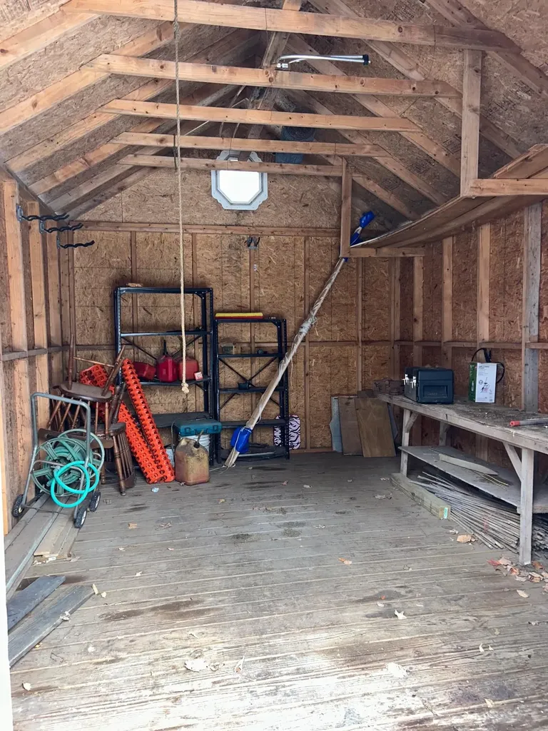 11153 Center Road Peninsula Township MI 49686
