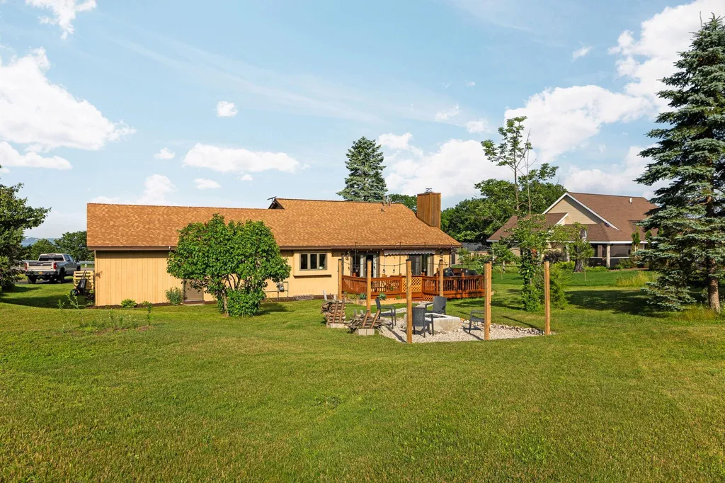 13572 S High Point Drive Elmwood Charter Township MI 49684
