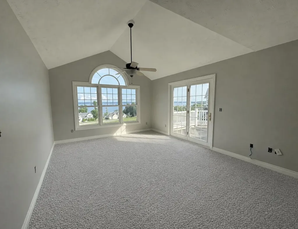 9423 Rolling Ridge Drive Peninsula Township MI 49686