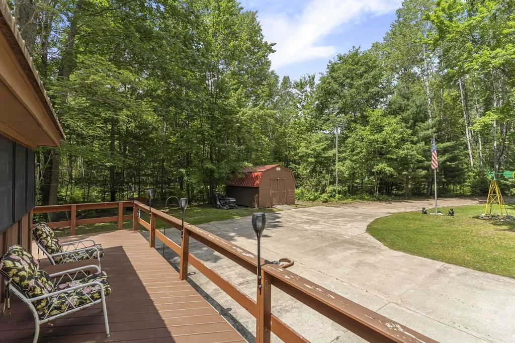 444 SE Lund Road Garfield Township MI 49633