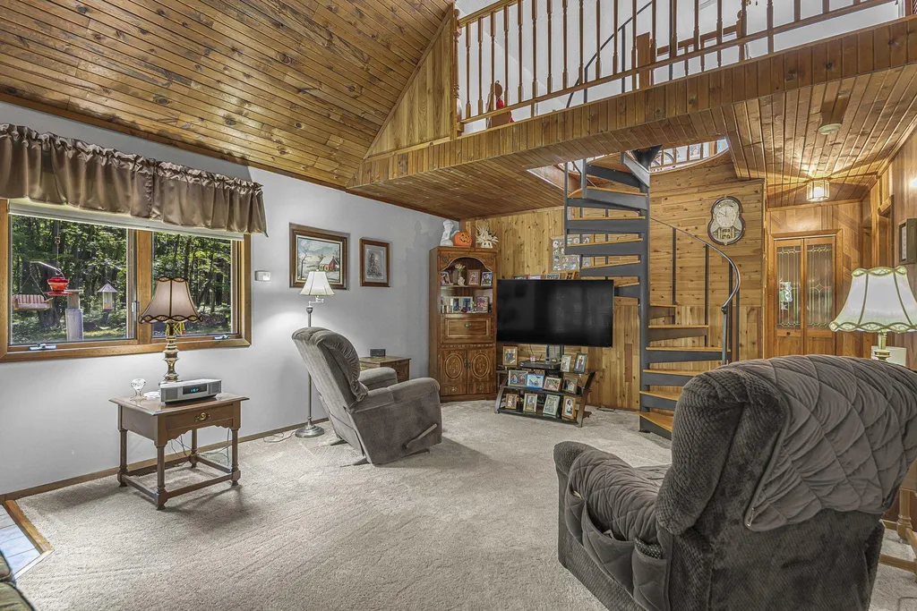 444 SE Lund Road Garfield Township MI 49633
