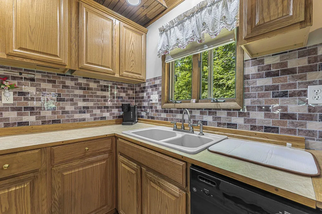 444 SE Lund Road Garfield Township MI 49633