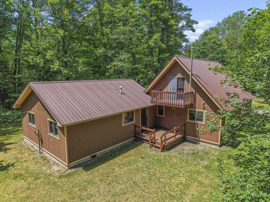 444 SE Lund Road Garfield Township MI 49633