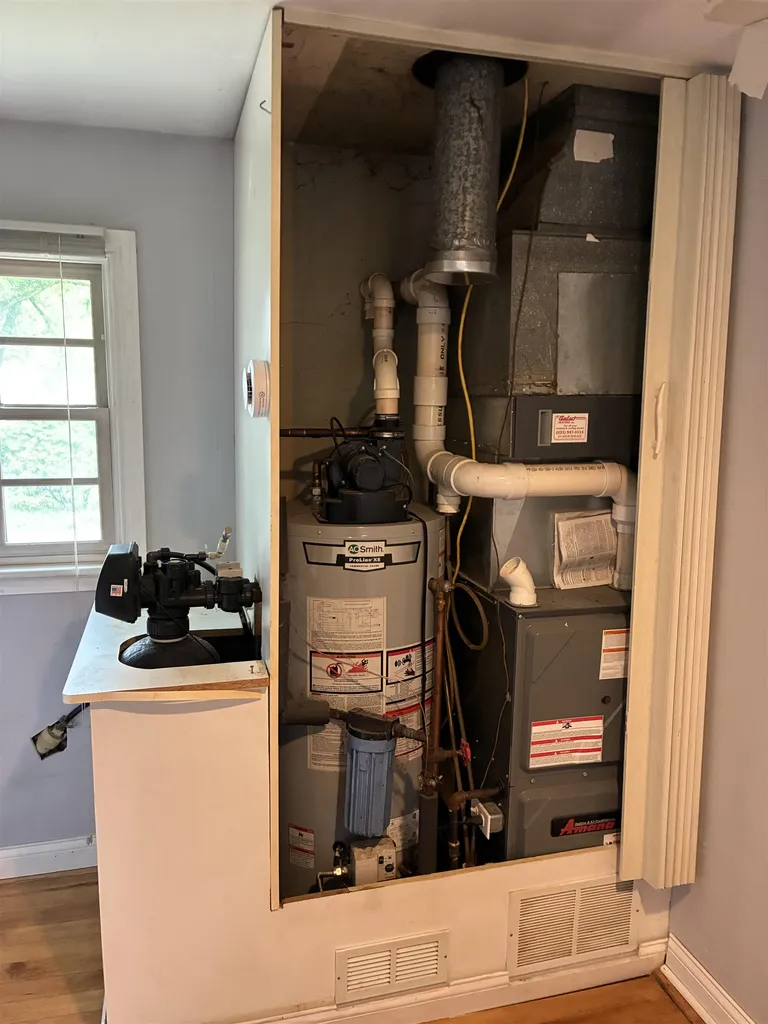 12160 S West Bay Shore Drive Elmwood Charter Township MI 49684