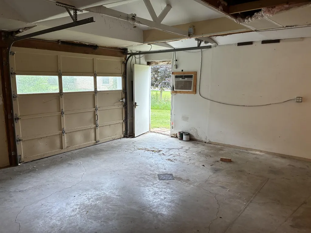 12160 S West Bay Shore Drive Elmwood Charter Township MI 49684