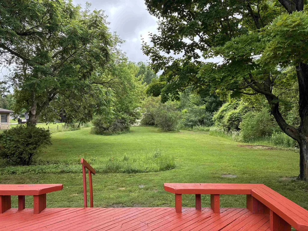 12160 S West Bay Shore Drive Elmwood Charter Township MI 49684