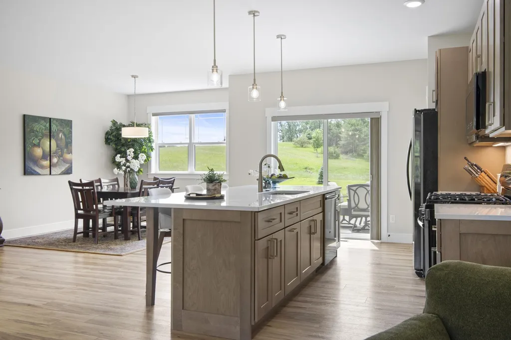 1546 Oban Way East Bay Township MI 49696