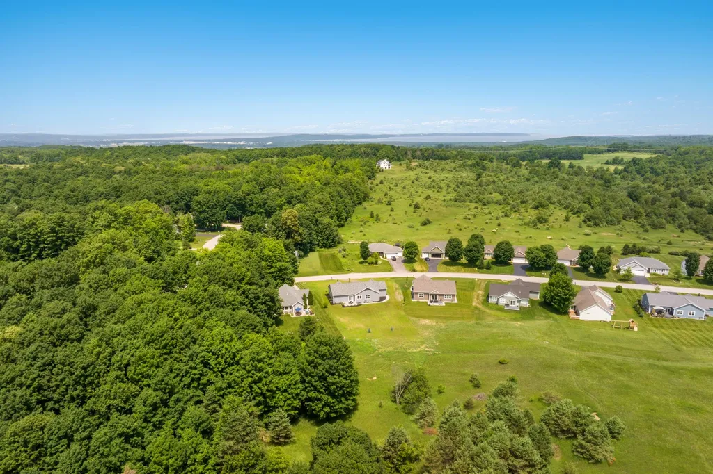 1546 Oban Way East Bay Township MI 49696