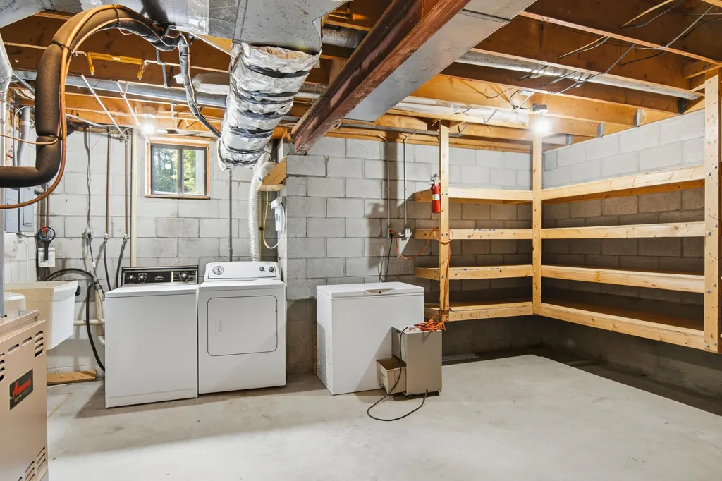 13638 S Thorn Creek Drive Elmwood Charter Township MI 49684