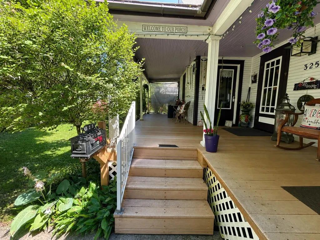 325 Spruce Street Traverse City City MI 49684