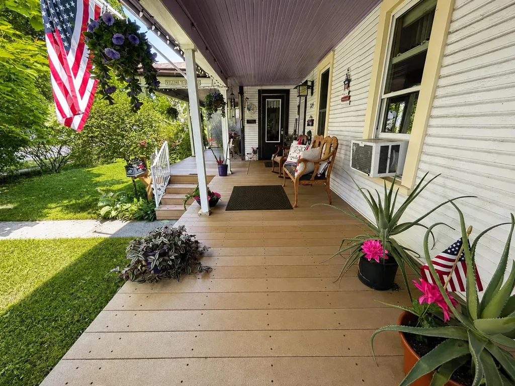 325 Spruce Street Traverse City City MI 49684