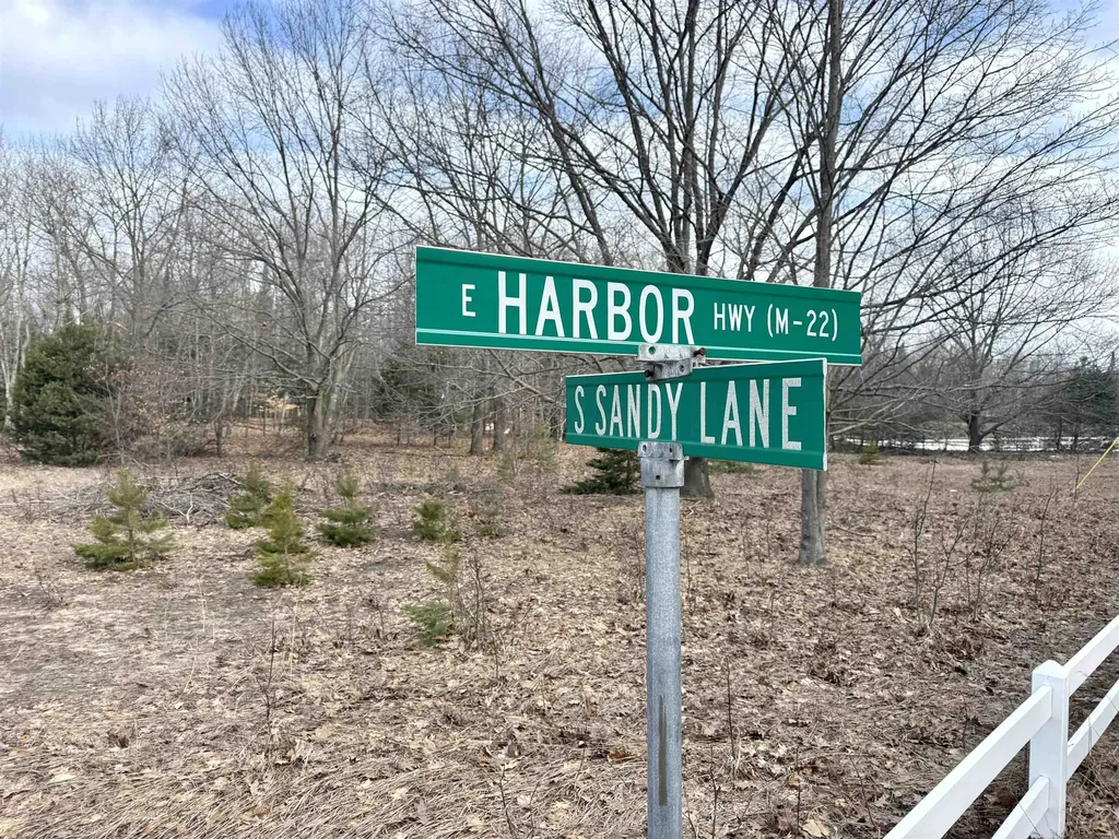 0 E Sandy Lane Cleveland Township MI 49621