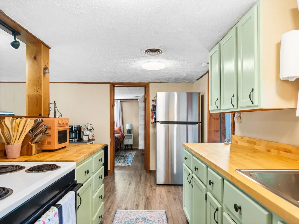 5251 E Shore Drive Coldsprings Township MI 49646