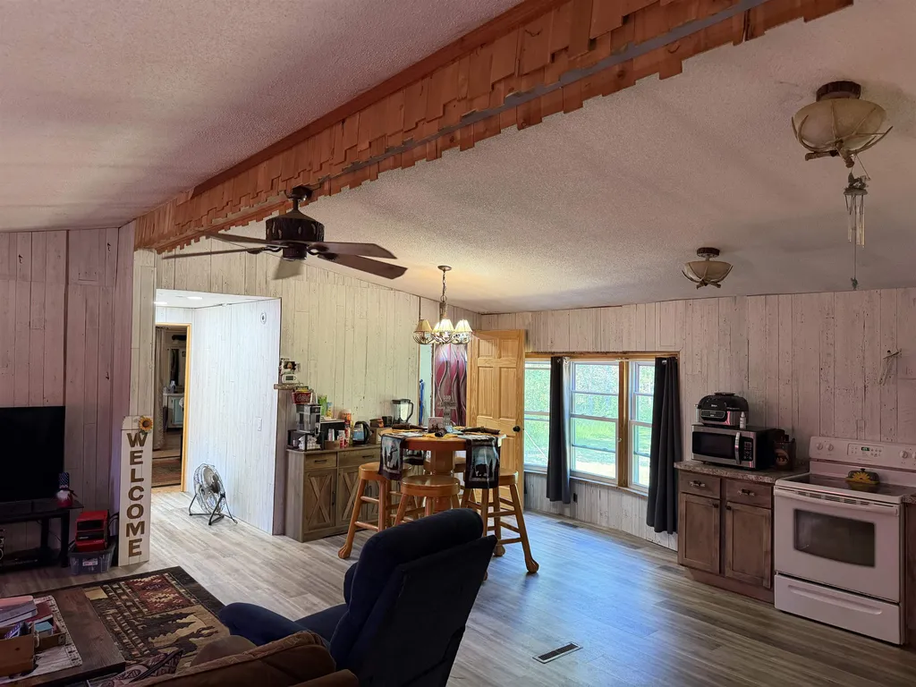 8819 Harlan Road Cleon Township MI 49625