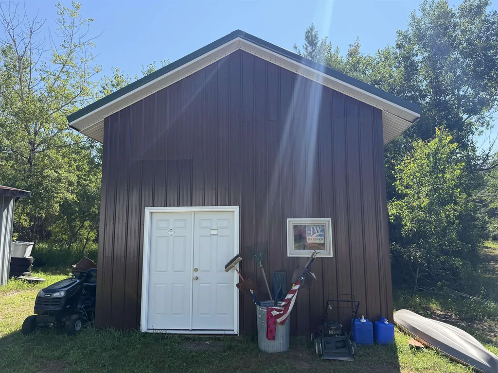 8819 Harlan Road Cleon Township MI 49625