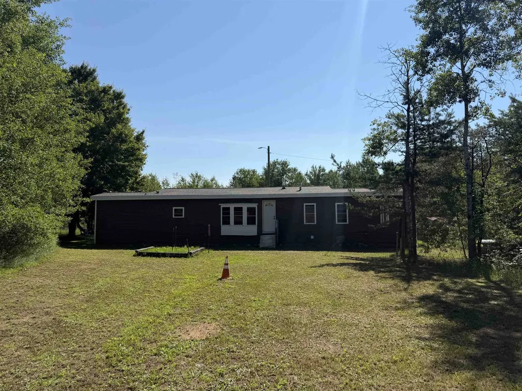 8819 Harlan Road Cleon Township MI 49625
