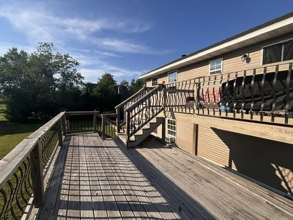 8444 Pineview Mancelona Township MI 49659