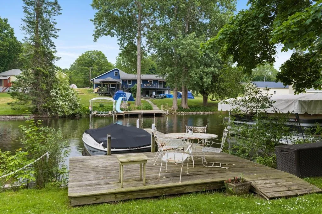 7752 Maple Street Central Lake Township MI 49622