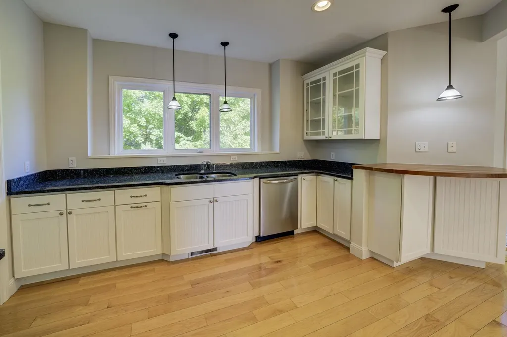 10579 Camrose Circle Traverse City City MI 49684