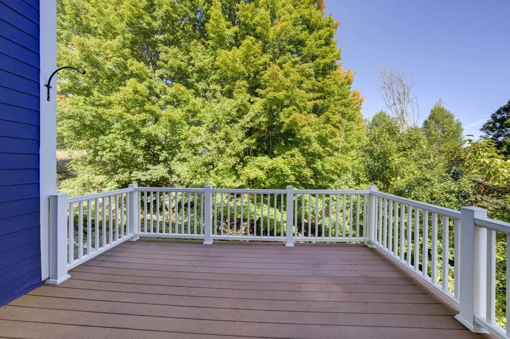 10579 Camrose Circle Traverse City City MI 49684