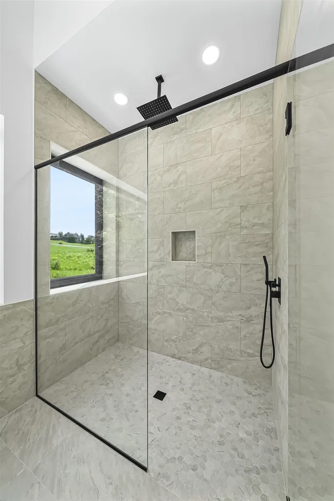 7777 Turnberry Circle Acme Township MI 49690