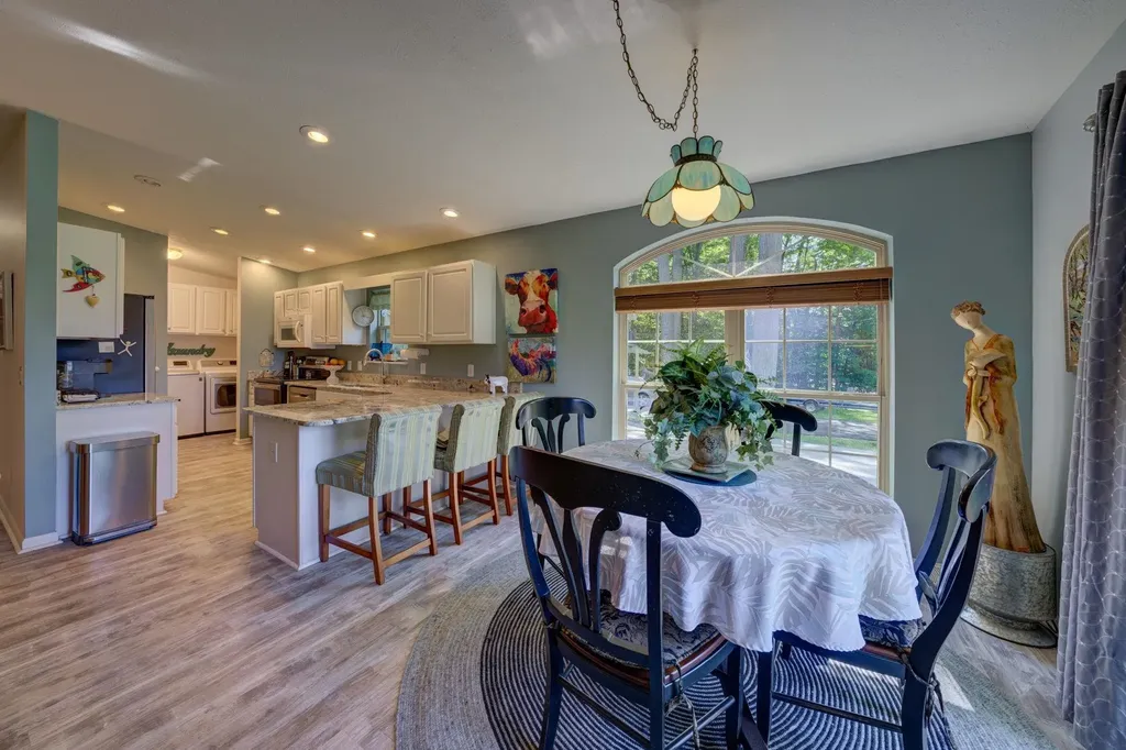 4125 Peninsular Shores Drive Green Lake Township MI 49637