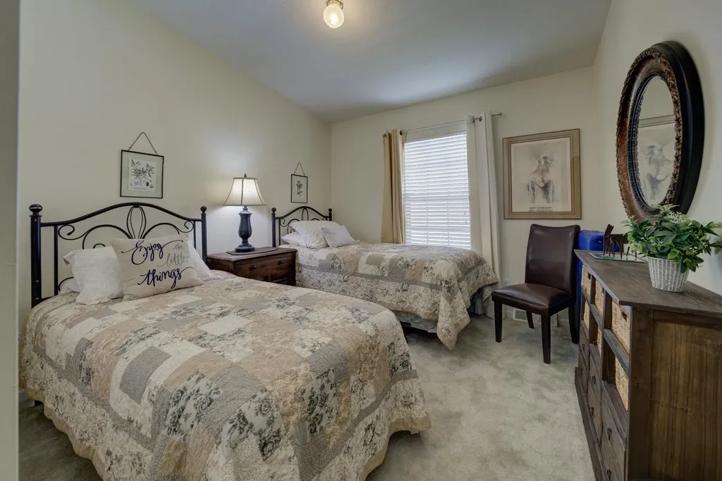 4125 Peninsular Shores Drive Green Lake Township MI 49637