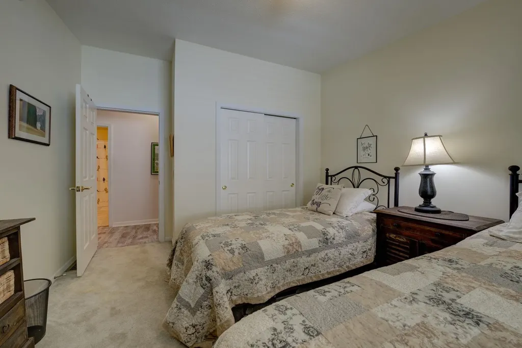 4125 Peninsular Shores Drive Green Lake Township MI 49637