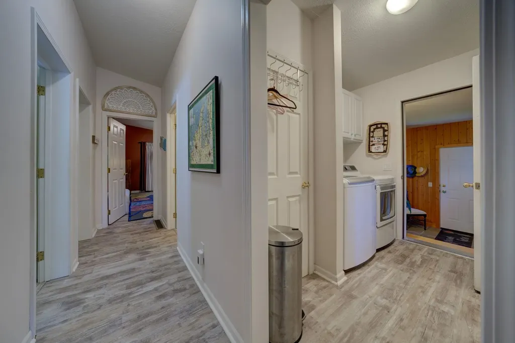 4125 Peninsular Shores Drive Green Lake Township MI 49637