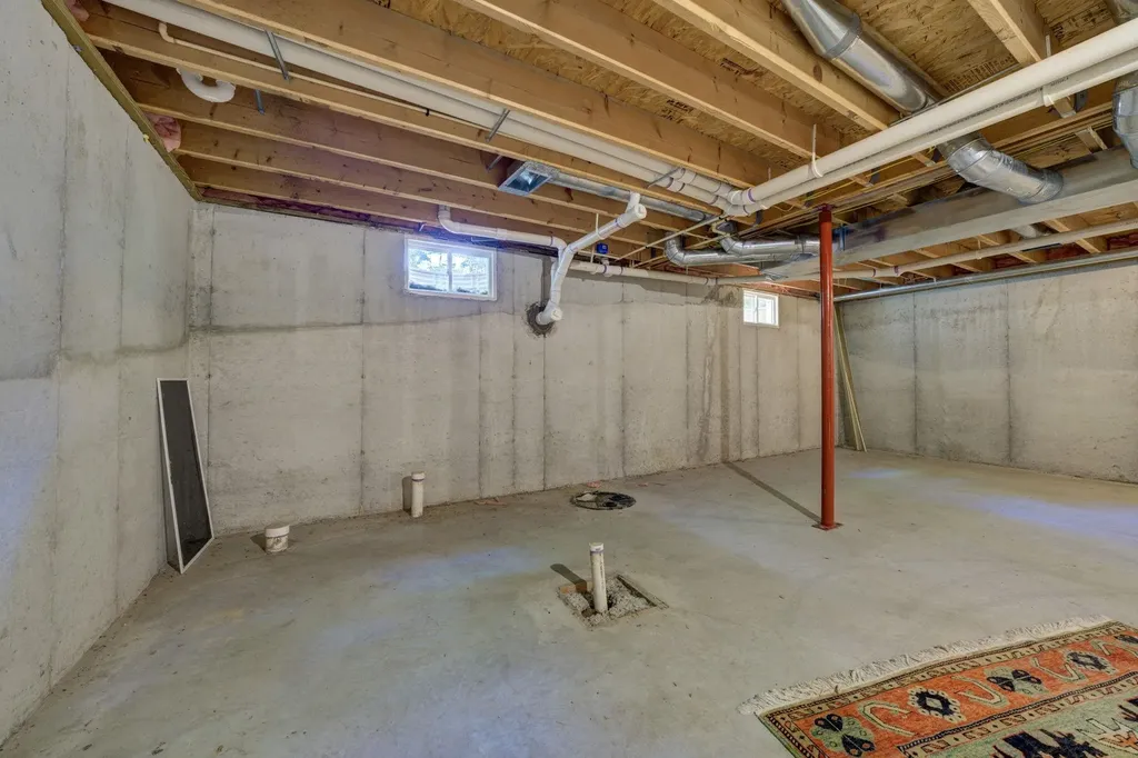4125 Peninsular Shores Drive Green Lake Township MI 49637