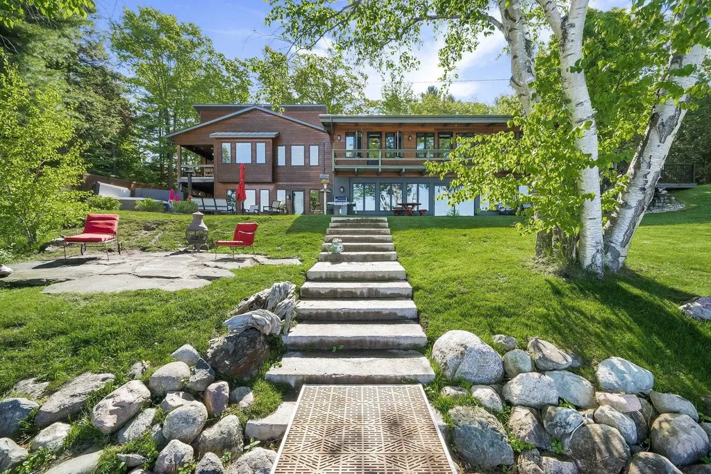 3387 N Lake Leelanau Leland Township MI 49653