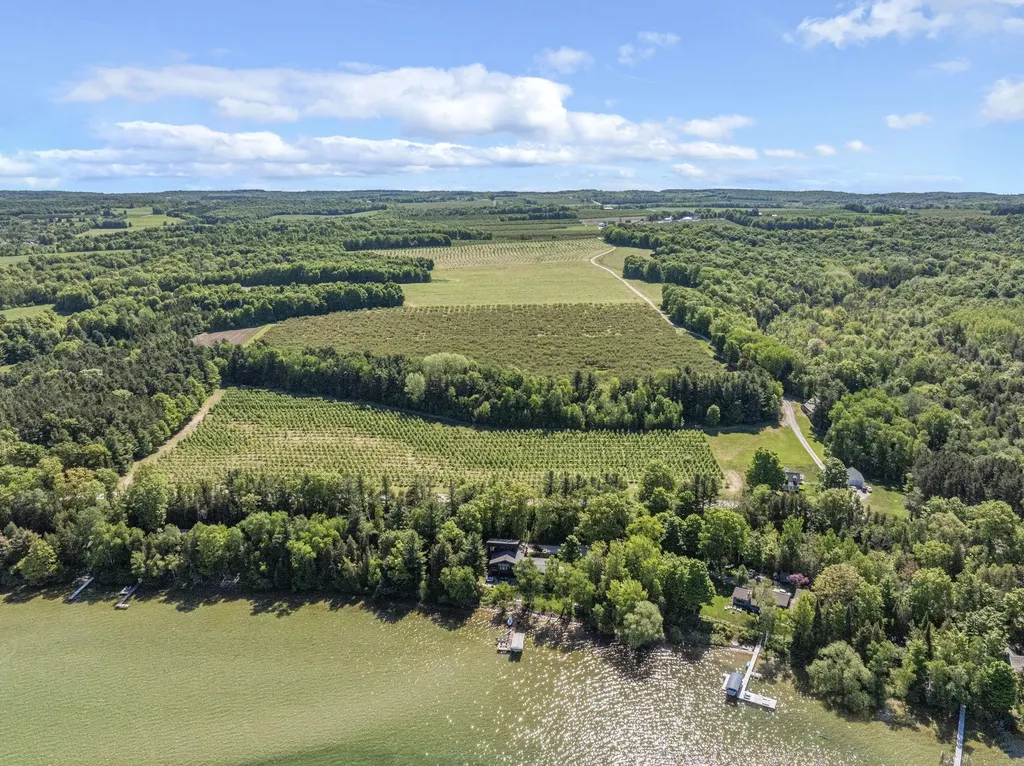 3387 N Lake Leelanau Leland Township MI 49653