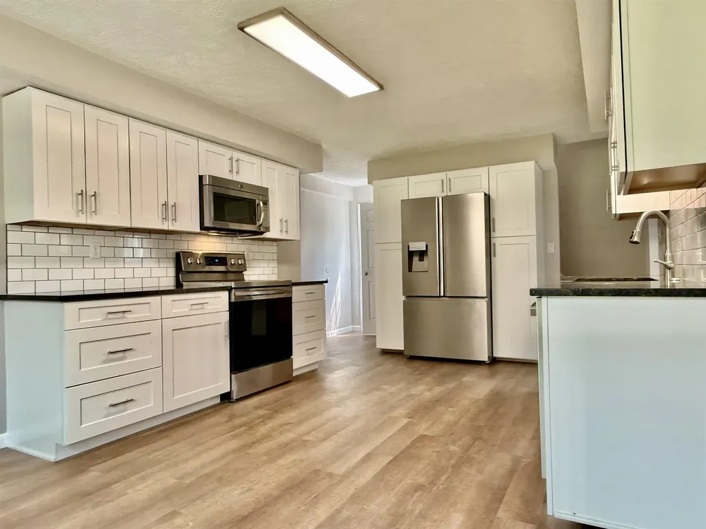 7160 N Cherry Avenue Milton Township MI 49648