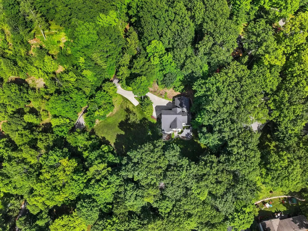 555 Graystone Road Peninsula Township MI 49686
