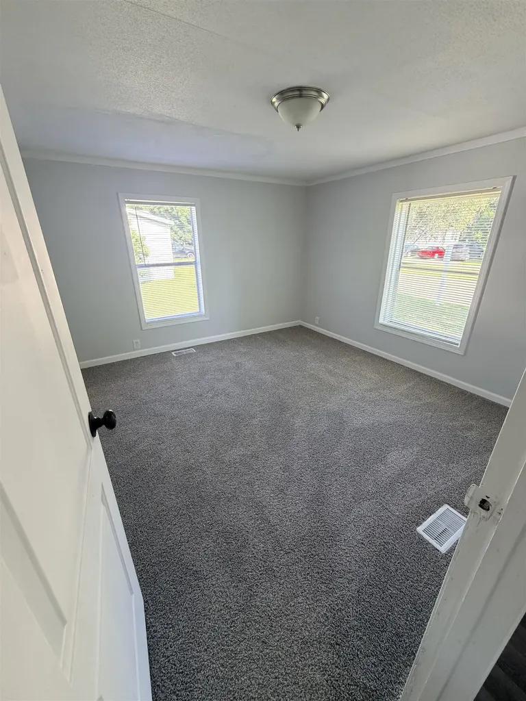 509 Spring Harbor Boulevard Unknown City MI 49284