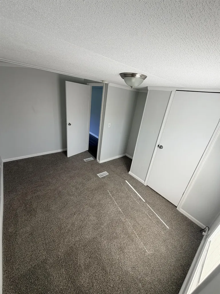 509 Spring Harbor Boulevard Unknown City MI 49284