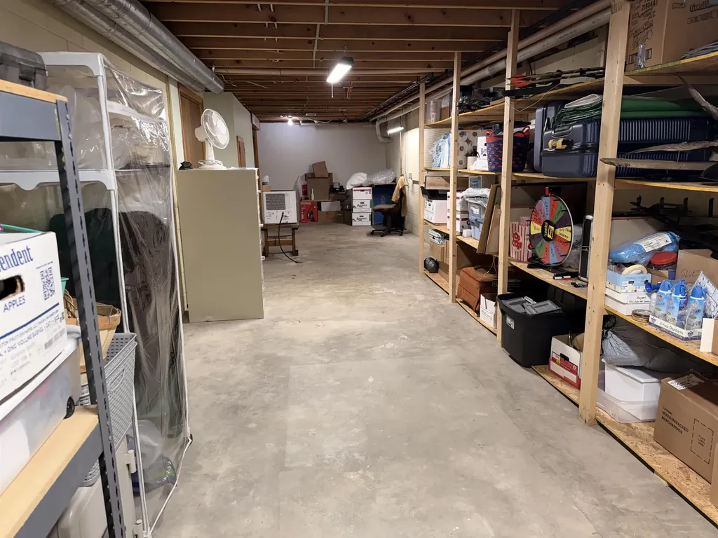 5661 NW Way Road Clearwater Township MI 49676