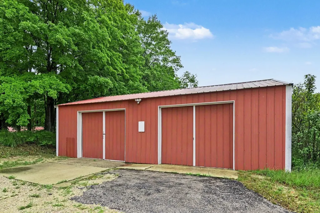 5661 NW Way Road Clearwater Township MI 49676