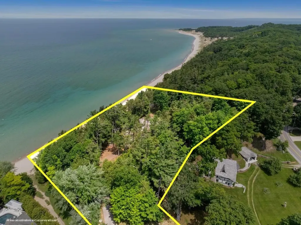 13987 Division Street Charlevoix Township MI 49720