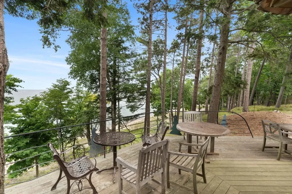 13987 Division Street Charlevoix Township MI 49720