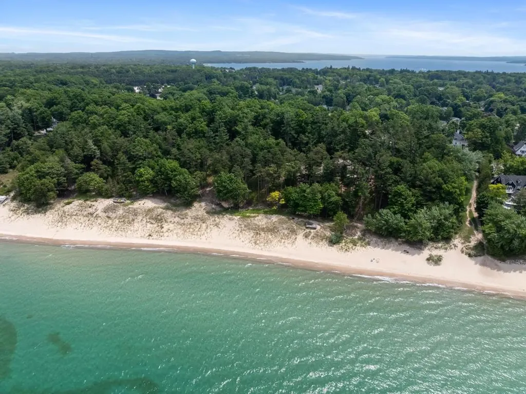13987 Division Street Charlevoix Township MI 49720