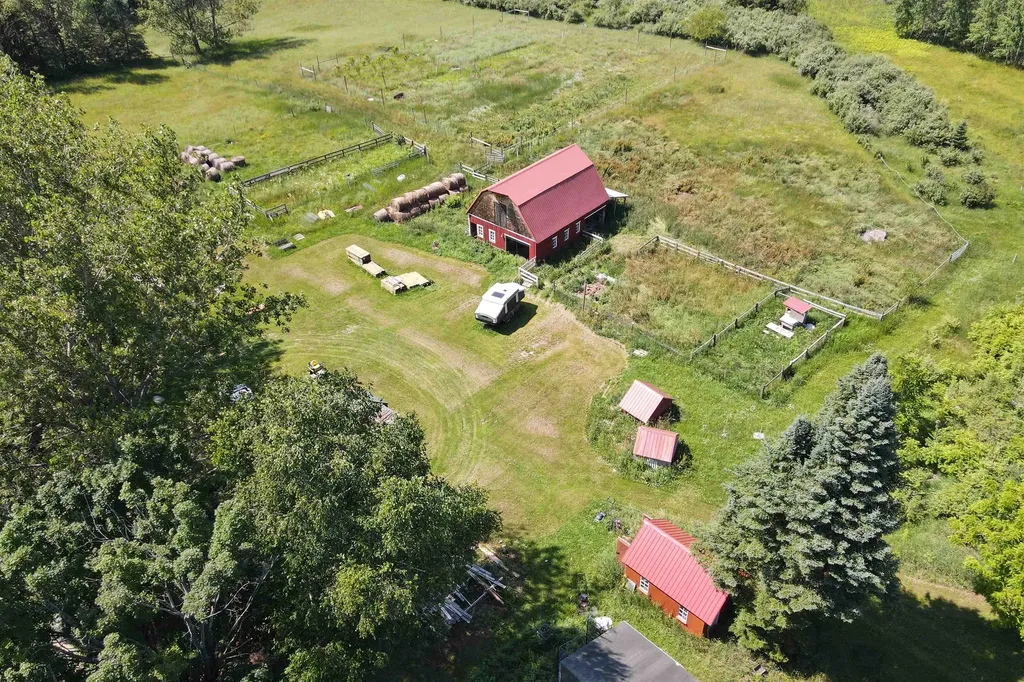 4626 S Center Highway Bingham Township MI 49682